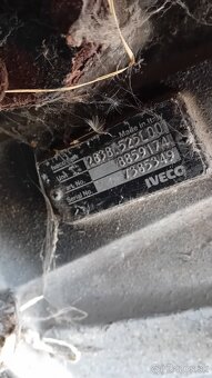 Kardan Iveco s stropných ložisko 100e prevodovka5stupen nadr - 4