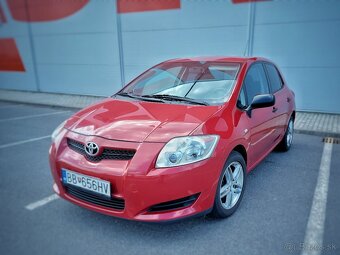 Toyota Auris 1.6 benzín - 4
