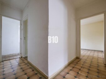 Slnečný 2 izbový byt na Kalvárii / centrum mesta - 4