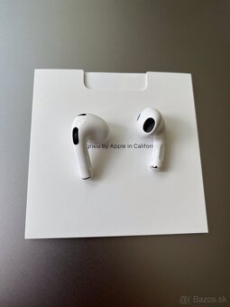 Apple AirPods 3. generácie s MagSafe nabíjacím puzdrom - 4