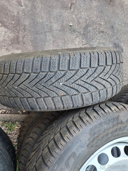plechové disky "VW" 5x112 16" pneu 205/60 r16 - 4