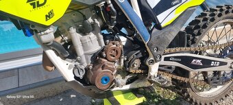 Husqvarna fc 250 - 4