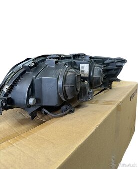 PRAVÉ PŘEDNÍ SVĚTLO VOLVO V70 00-04 - 4