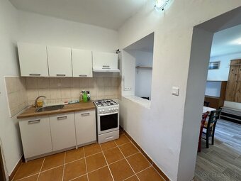 DOM NA PRENÁJOM PRE 4 UKRAJINCOV - 4