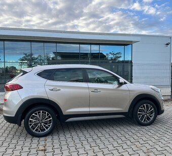 Predám: Hyundai Tuscon 1.6CRDi - 4