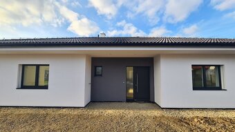 Na predaj novostavba 4 izbového rodinného domu / bungalov - 4
