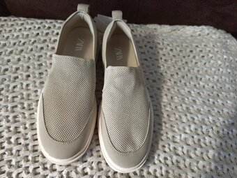 Predám nové pánske topánky  ZARA velk.42 - 4