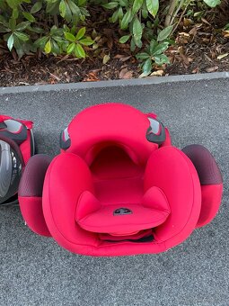 Autosedacky Cybex Scuderia Ferrari - 4