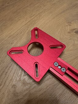 Vodiaca lišta pre frézku - 4