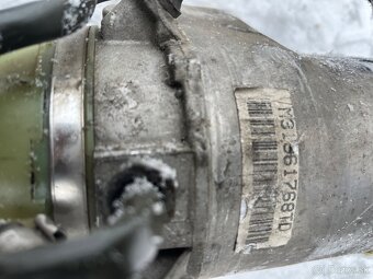 Servo čerpadlo Opel astra h 1.4 - 4