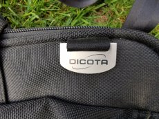 Predám tašku Dicota na 15,6“ notebook a spisy - 4