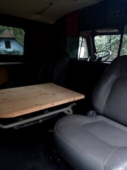 UAZ 452 Buchanka - 4