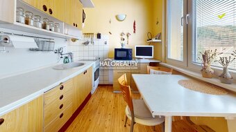 HALO reality - Predaj, trojizbový byt Kremnica, s balkónom - - 4