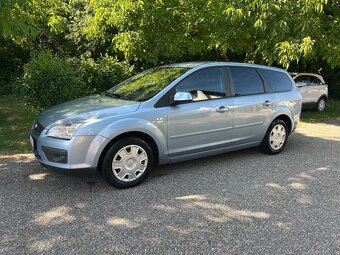Ford Focus Combi 1.6i 74kw - 1. Majiteľ - 4