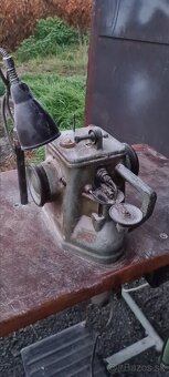 Kožušnícky šijací stroj - 4