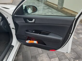 Predám Kia Optima 1,7 CRDi Platinum - 4
