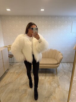 Kožuch z mongolskej ovce - 4