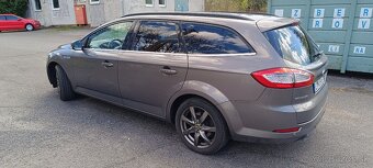 Predám Ford Mondeo MK4 Combi 2.0 tdci r.v. 08.2012 - 4