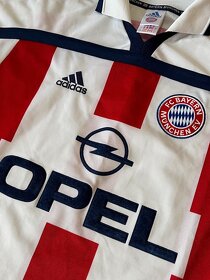 Dres Bayern Mníchov 2000/2001 - 4
