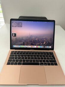 MacBook air Rose gold 2019 - 4