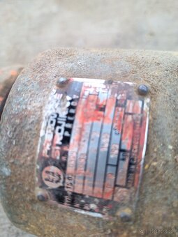 Predam elektromotor s prevodovkou - 4