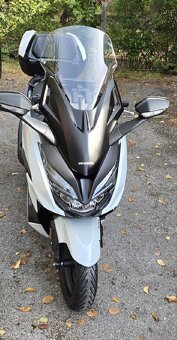 Honda Forza 125, vyhrievané gripy honda, športový variátor - 4