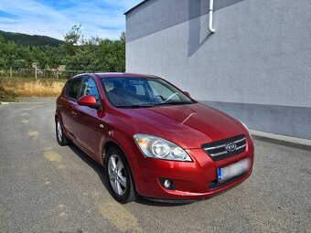 Kia Ceed1.4benzin 2010,95000km,slovenské auto - 4