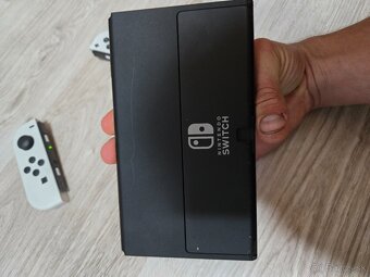 Predám Nintendo Switch Oled - 4