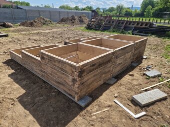 BETONOVÉ VYVÝŠENÉ ZÁHONY- Slovenský výrobok EKOSPOL Vranov - 4