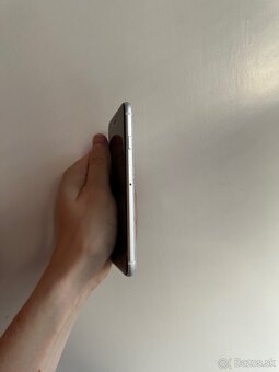 iPhone SE 2020 64gb - vada, čítať popis - 4