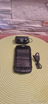 myPhone Hammer Iron 2 dual sim - 4
