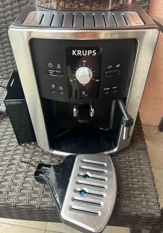 Automatický kávovar Krups EA81 - 4