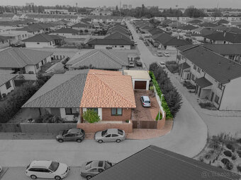 Na predaj 4-izbový rodinný dom v Galante - 4