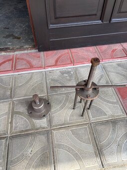 Stahovak lozisiek poloosy škoda 120 - 4