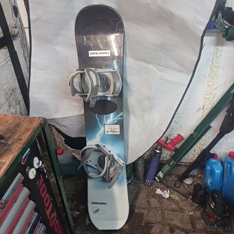 Stary snowboard - 4