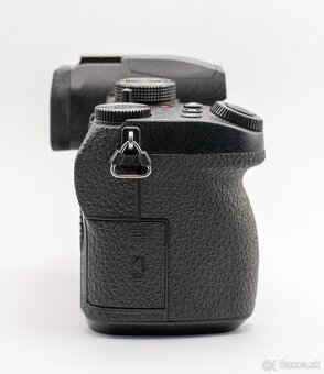 Panasonic Lumix DC G90 - 4