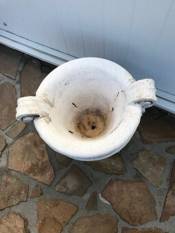 zahradny kvetinac - v antickom štýle - 4