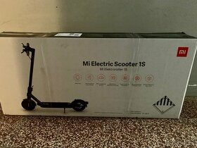 Xiaomi Mi Electric Scooter 1S - 4