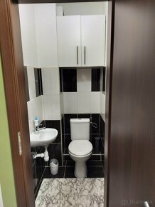 Trojizbový byt s garážou v centre mesta Veľký Meder - 4