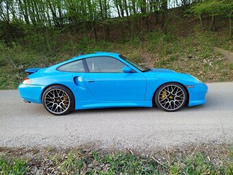 Porsche Carrera 911 996 3.4i - 4