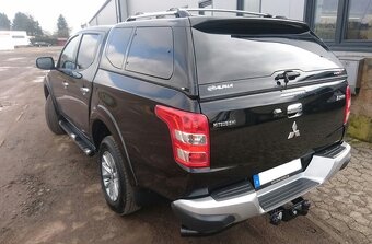 sklo na Hardtop Mitsubishi L200 - 4