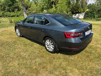 Škoda Superb - 4