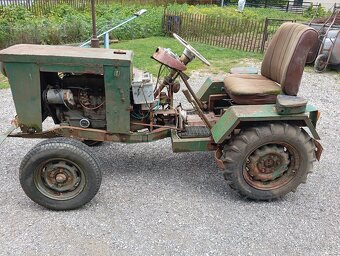 Predám traktor - 4