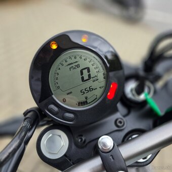 Kawasaki Eliminator 500 biely 2025 - len 550 km - 4