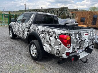 Mitsubishu L200 Double cab 100kw MT5 dv - 4