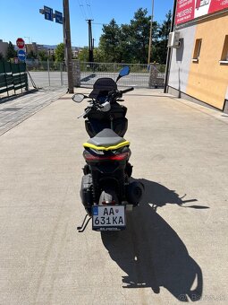 Skuter Aprilia 125 - 4