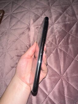 iPhone X   64Gb - 4