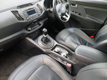 Kia Sportage..3 ..2.0 CRDI .4X4 100KW - 4