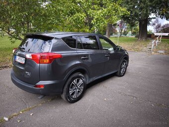Toyota RAV4 2.2D 110kW 4x4 Automat - 4