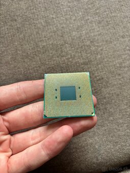 AMD Ryzen 5 2600X - 6 jadier / 12 vlákien - 4